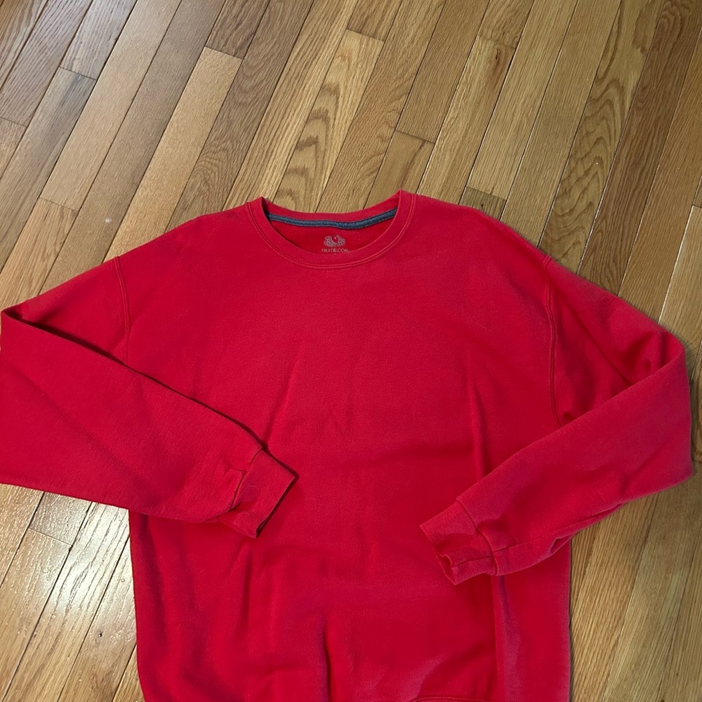 Fruit of the Loom Red Crewneck Sweater Classic Knit